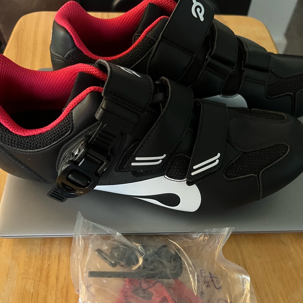 Peloton Size 40 Women’s Shoes